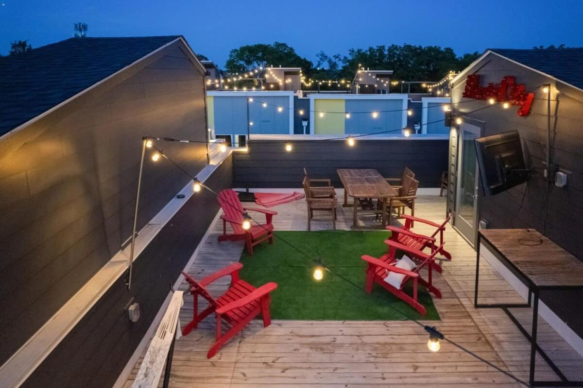 Carrie Underwood'S East Side Rooftop Game Room Nashville Exterior photo